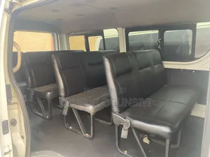 Toyota HiAce 2012 White