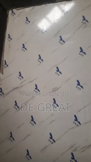 High Glossy HDF Stripe White 15mm