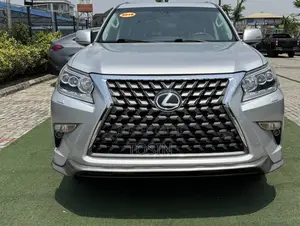 Lexus GX 2016 Silver