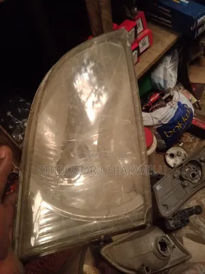 Tokunbor Used Head Lamp Sienna 2001 2001 2002 2003 Model