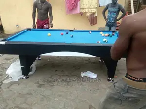 De Young Pool Table With All The Accessories