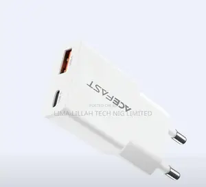 Photo - Acefast 30w Gan Ultra-Thin Fast Charging Wall Adapter