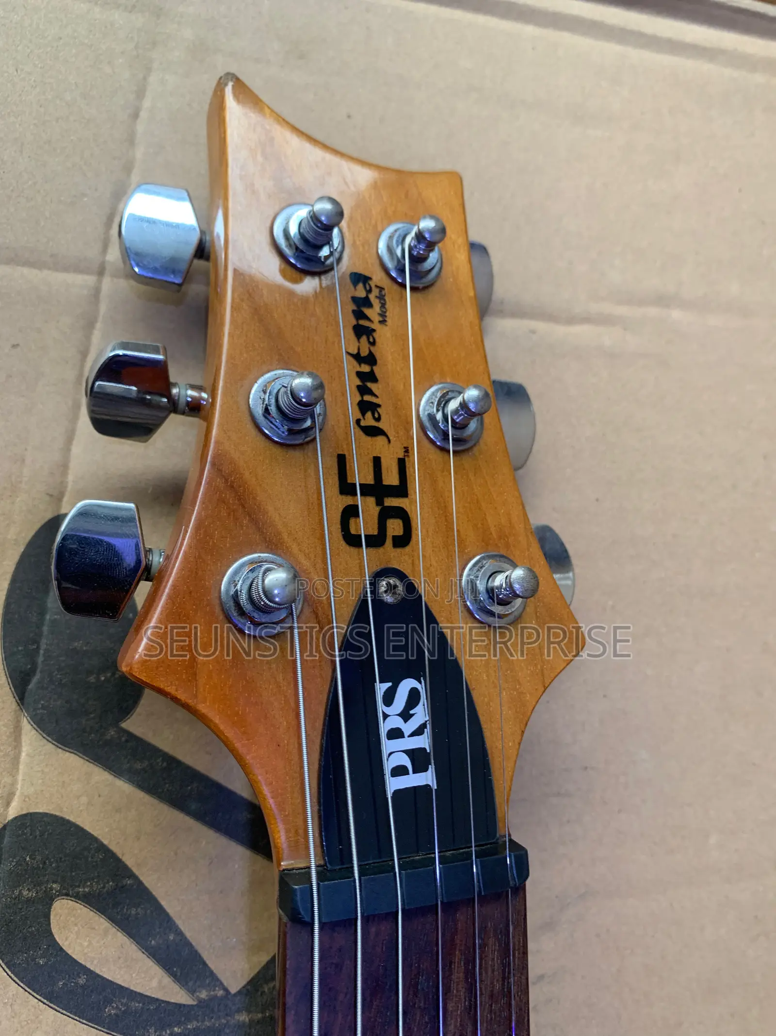 Quality PRS Se Santana Model Lead Guitar