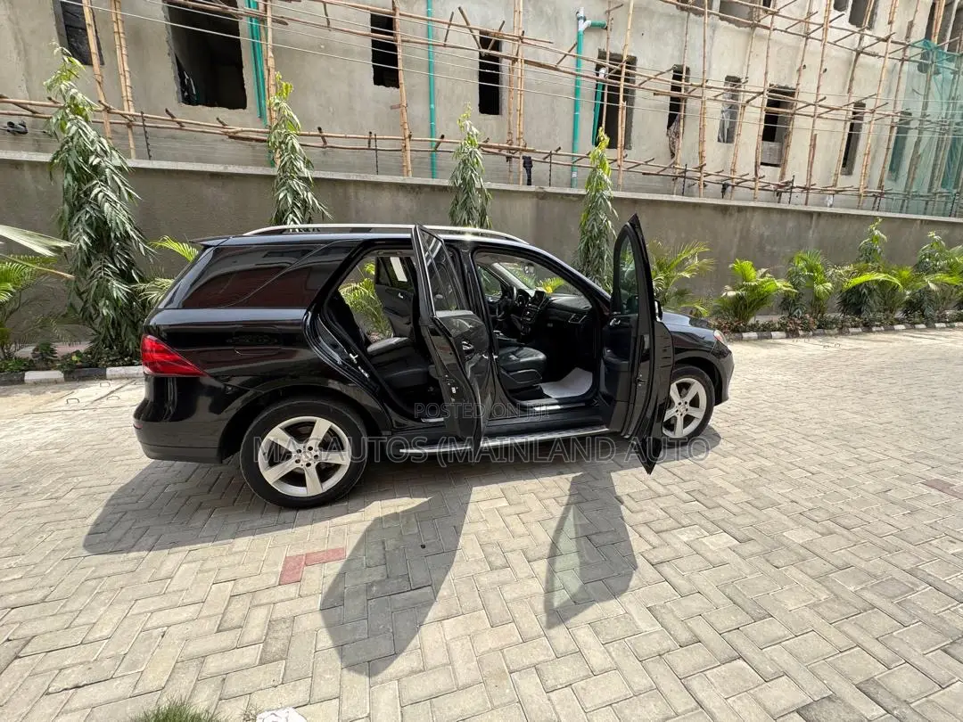 Mercedes-Benz GLE-Class GLE 350 2016 Black