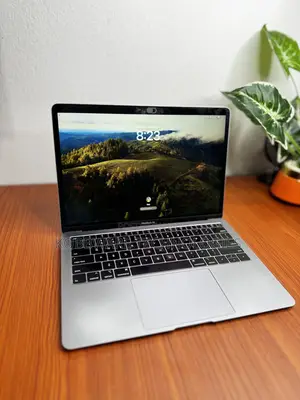 Laptop Apple MacBook Air 2019 16GB Intel Core I5 SSD 256GB