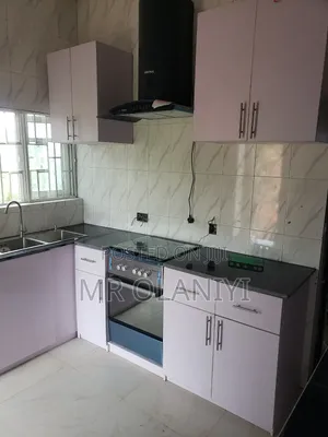 Photo - Kitchen Cabinet