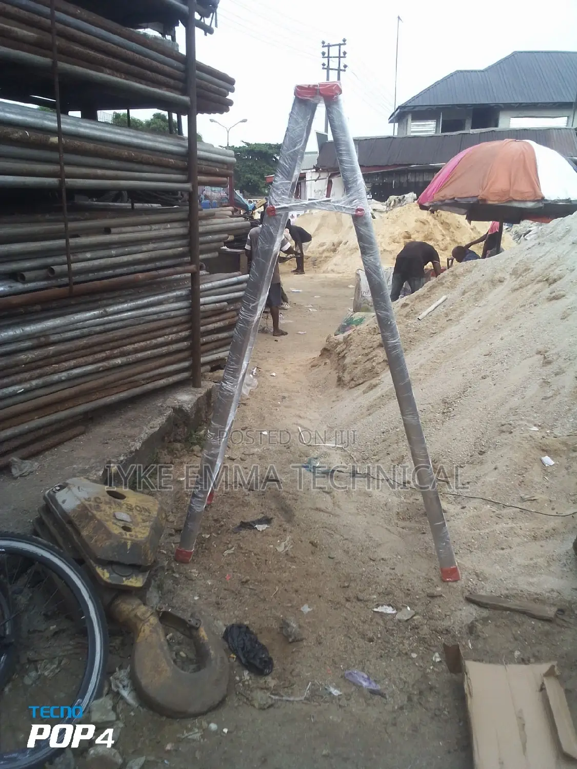 2 Meters a / Step Ladder