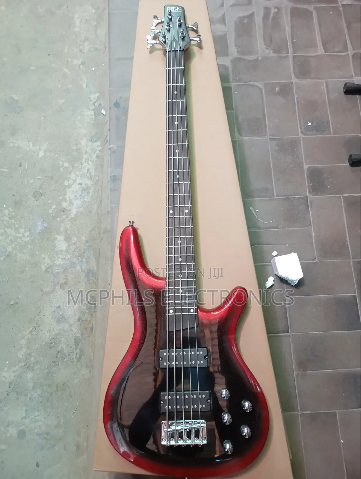 Ibanez Active Bass Guitar G130
