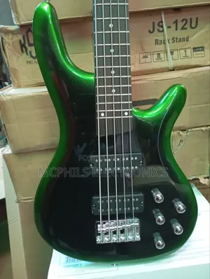 Ibanez Active Bass Guitar G130