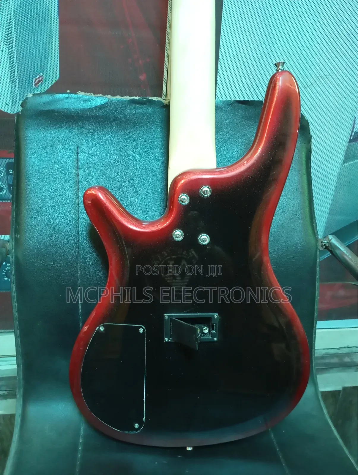 Ibanez Active Bass Guitar G130
