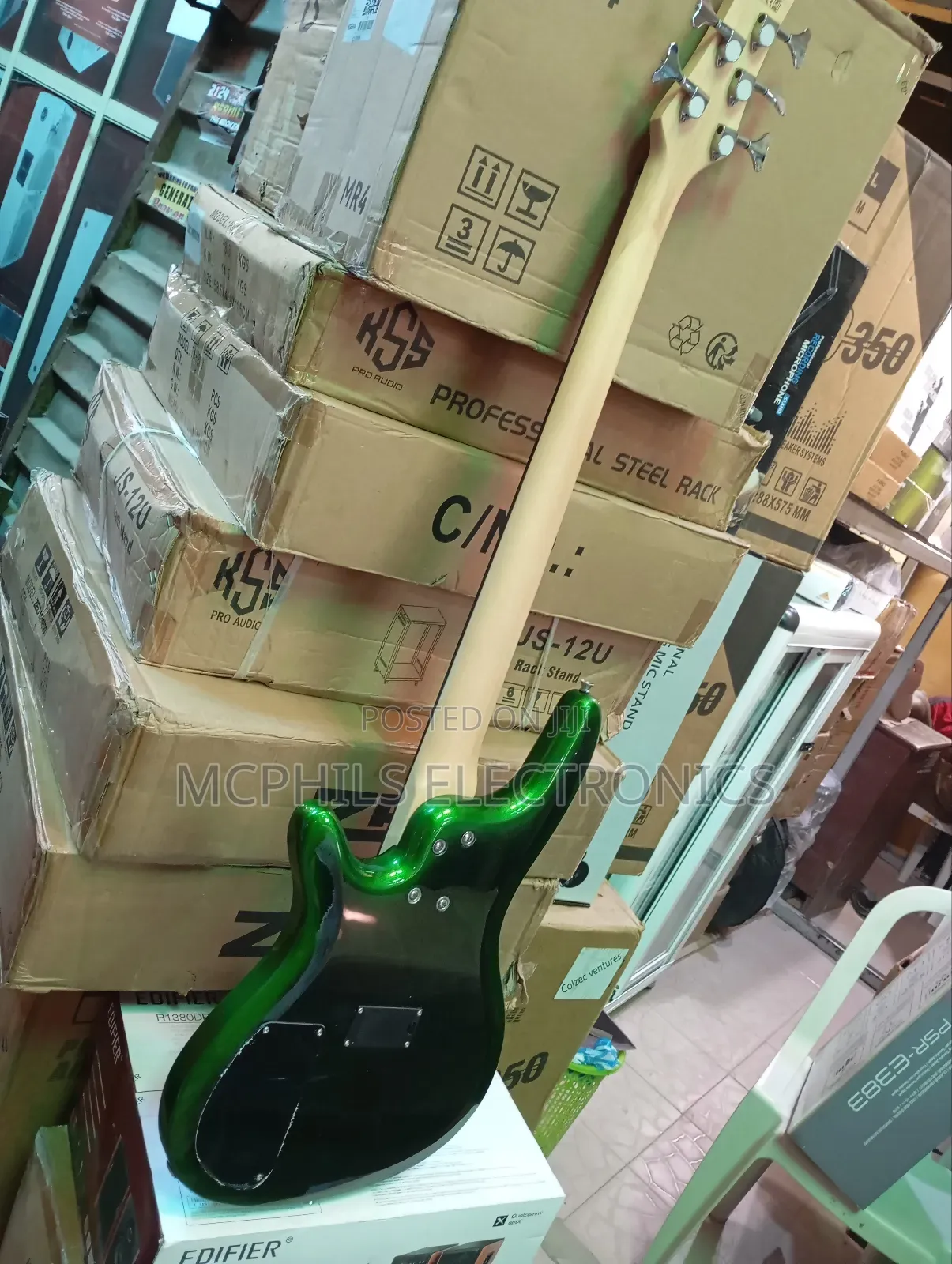 Ibanez Active Bass Guitar G130