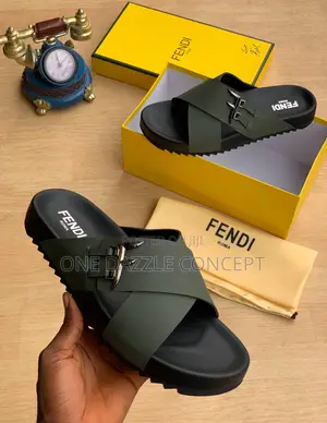 Fendi Crossing