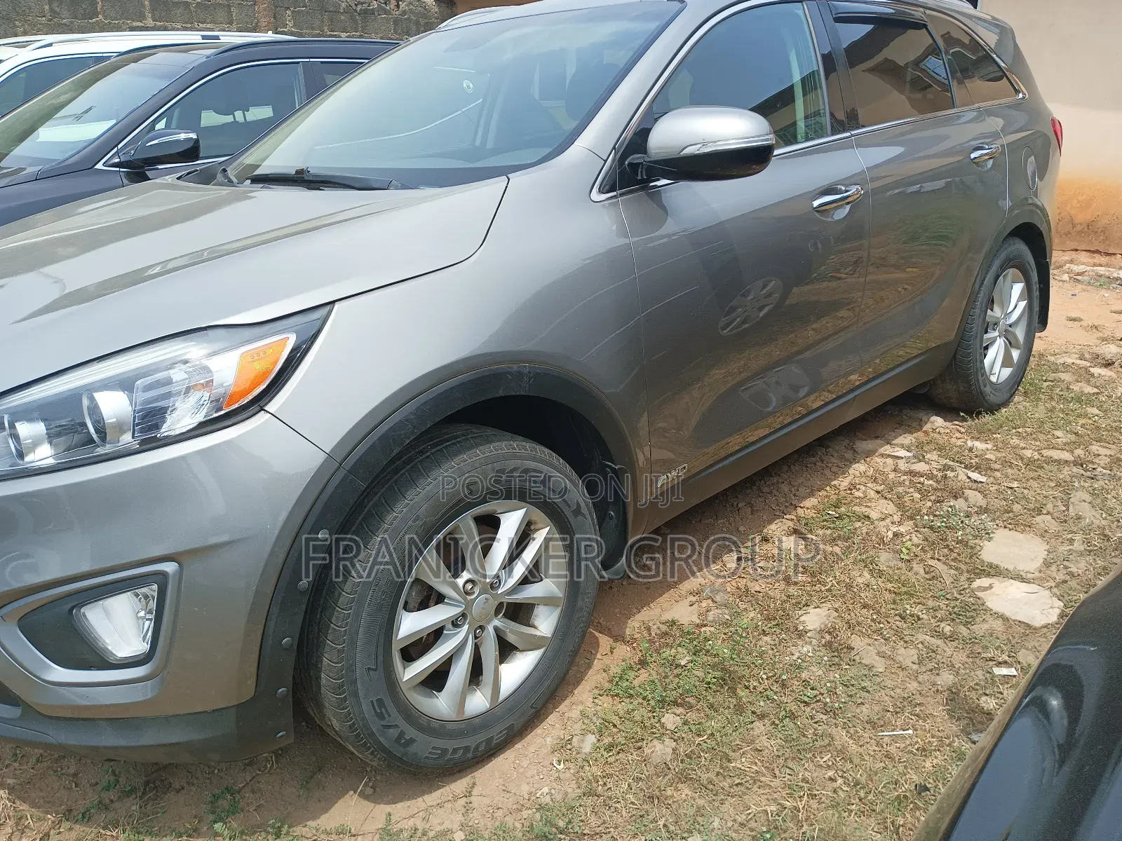 Kia Sorento 4dr SUV 2016 Gray