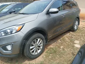 Kia Sorento 4dr SUV 2016 Gray