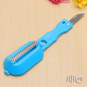 Fish Scale Scraper With Knife