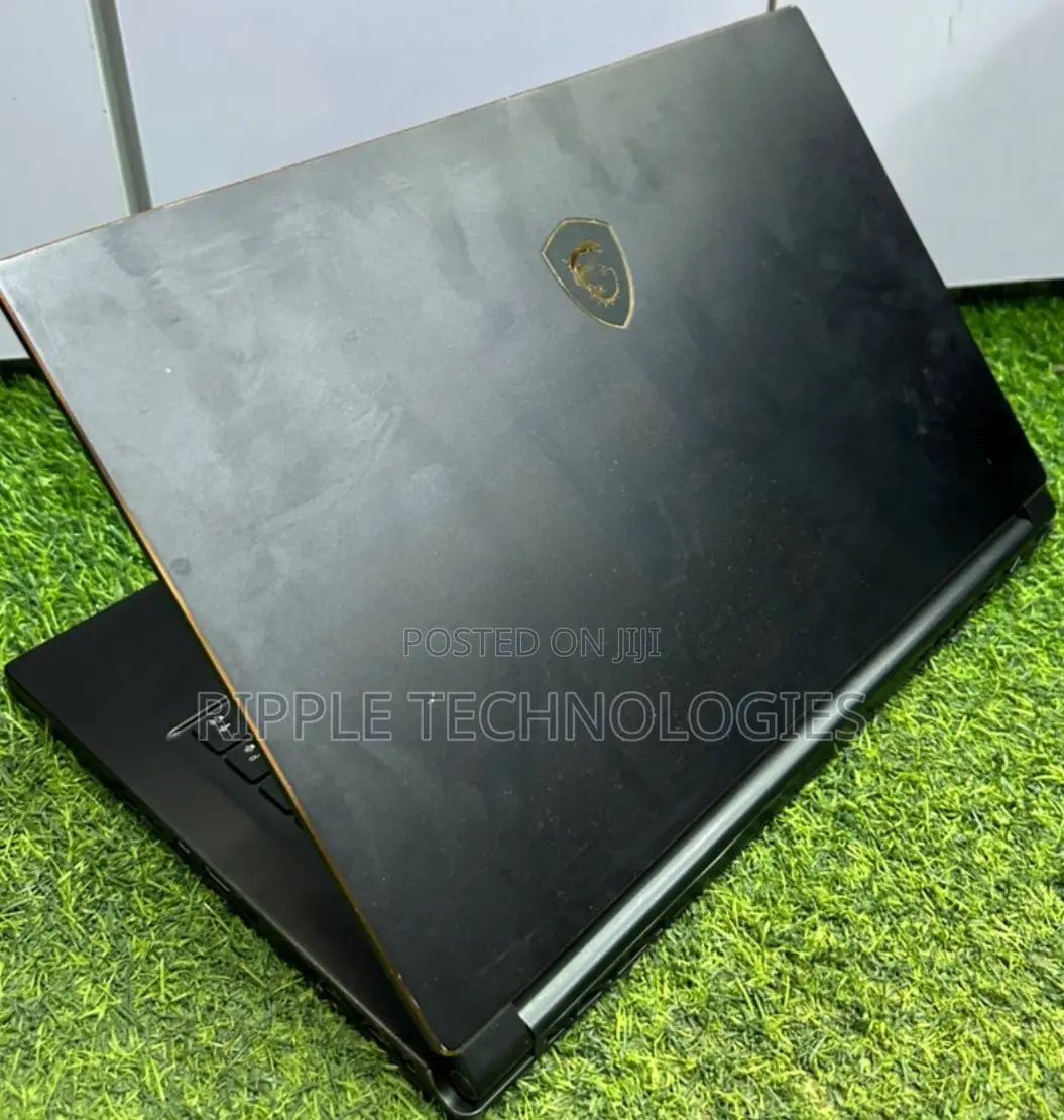 Laptop MSI 32GB Intel Core i7 SSD 512GB