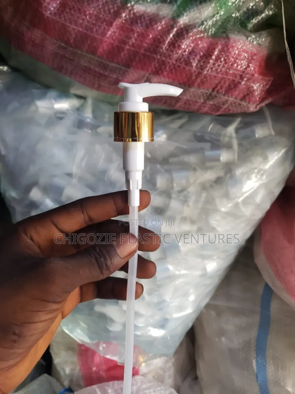 24mm Gold Pump
