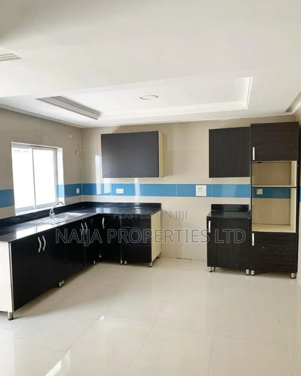 3bdrm Duplex in Lekki County for sale