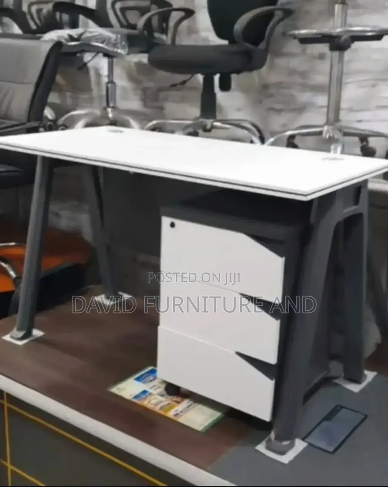 Office Metal Leg Desk