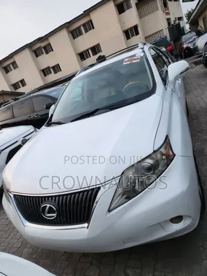 Lexus RX 350 FWD 2012 White