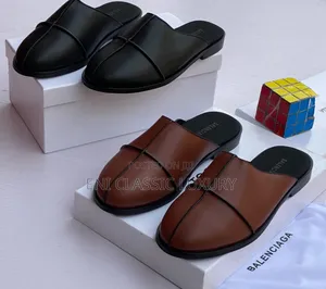 High Quality Luxury Outfit Balenciaga Half Shoes