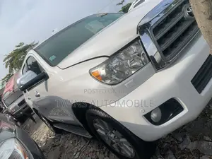 Toyota Sequoia 2012 White