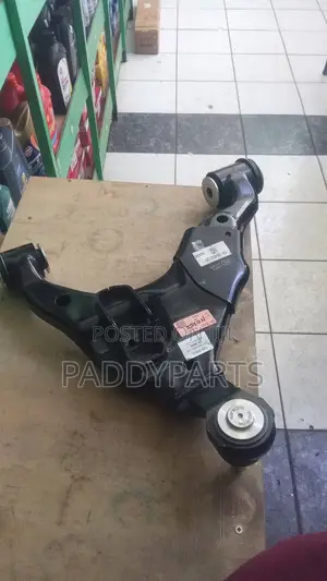 Land Cruiser Prado Lower Control Arm