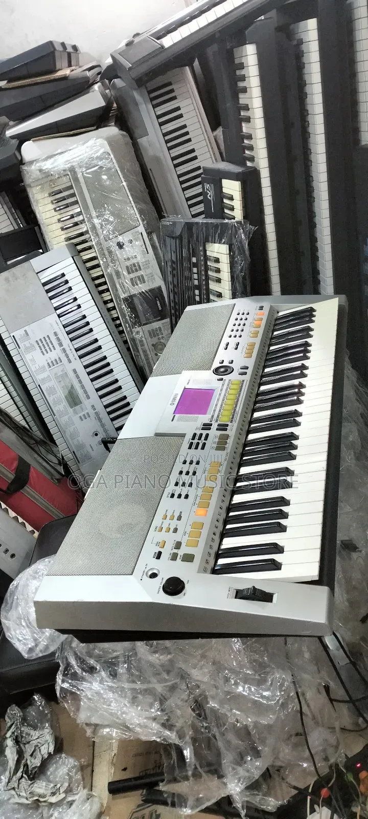 Yamaha PSR S550s Digital Workstation Arranger Keyboard