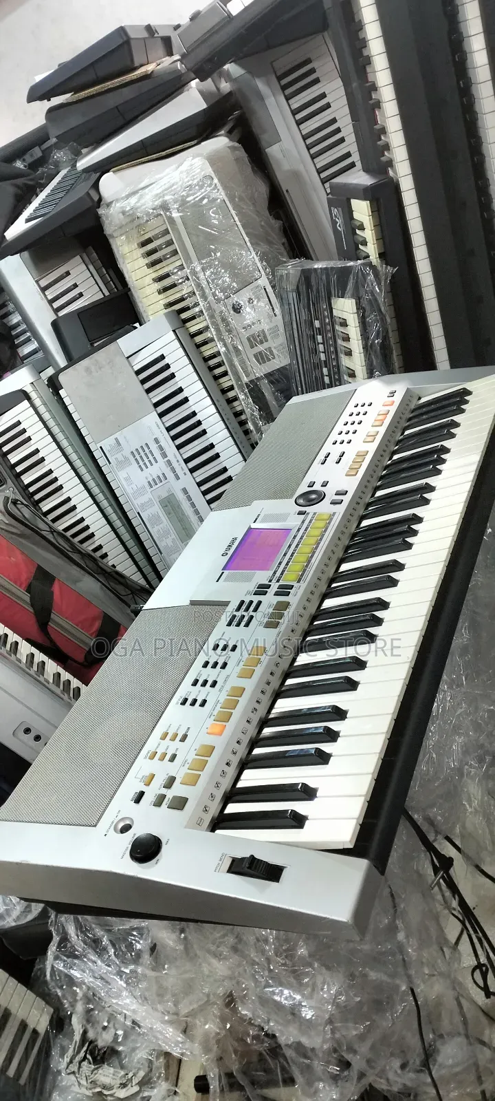 Yamaha PSR S550s Digital Workstation Arranger Keyboard