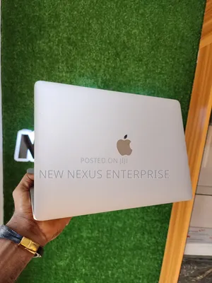 Laptop Apple MacBook Pro 2017 8GB Intel Core I5 SSD 256GB