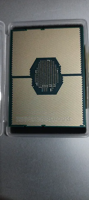 Intel Xeon Gold 6134 Processor
