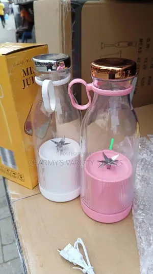 Photo - Portable Rechargeable Juicer