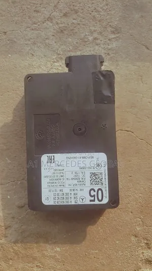 Mercedes-Benz Radar Sensor