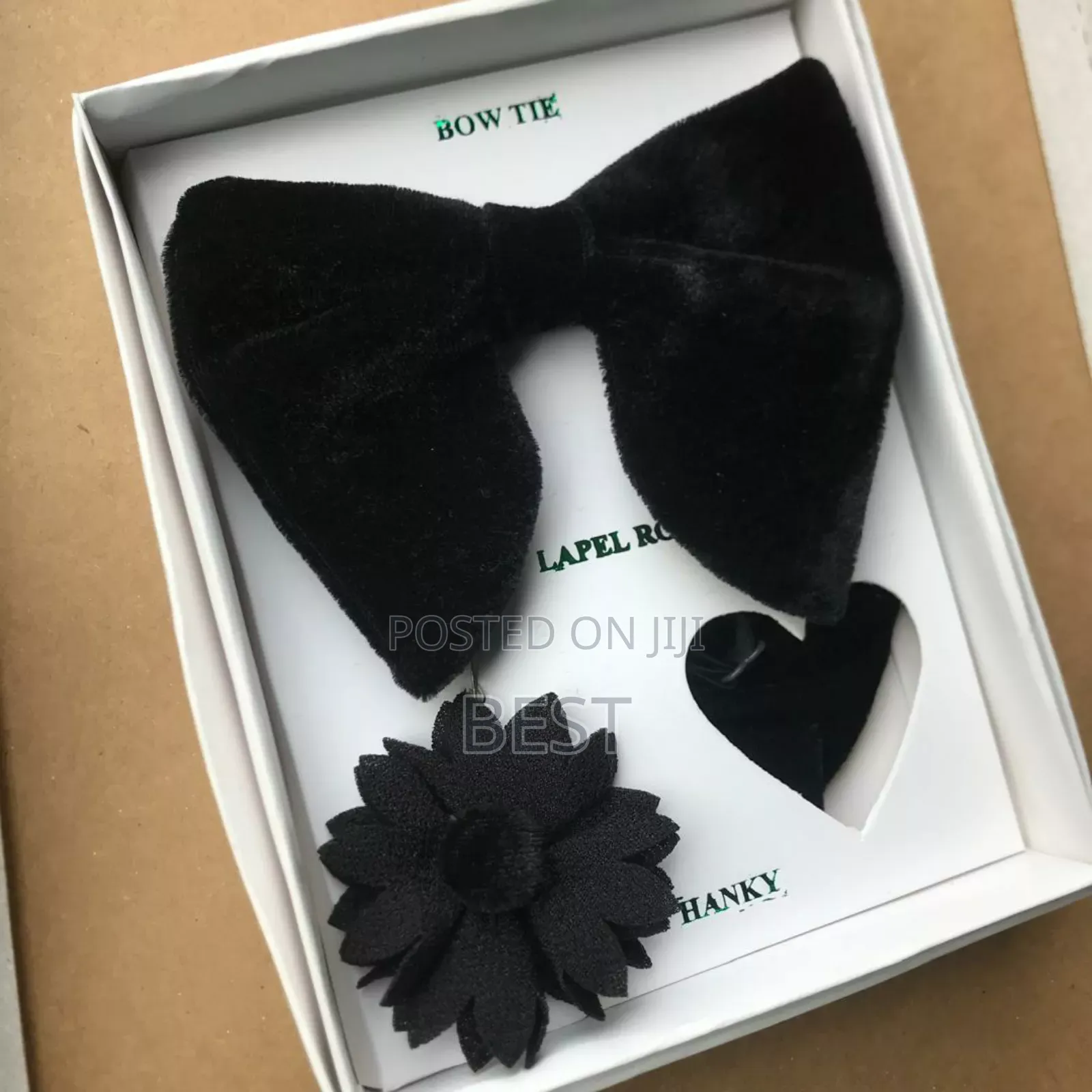 High Quality Suede Butterfly Bow Ties, Complete Set.
