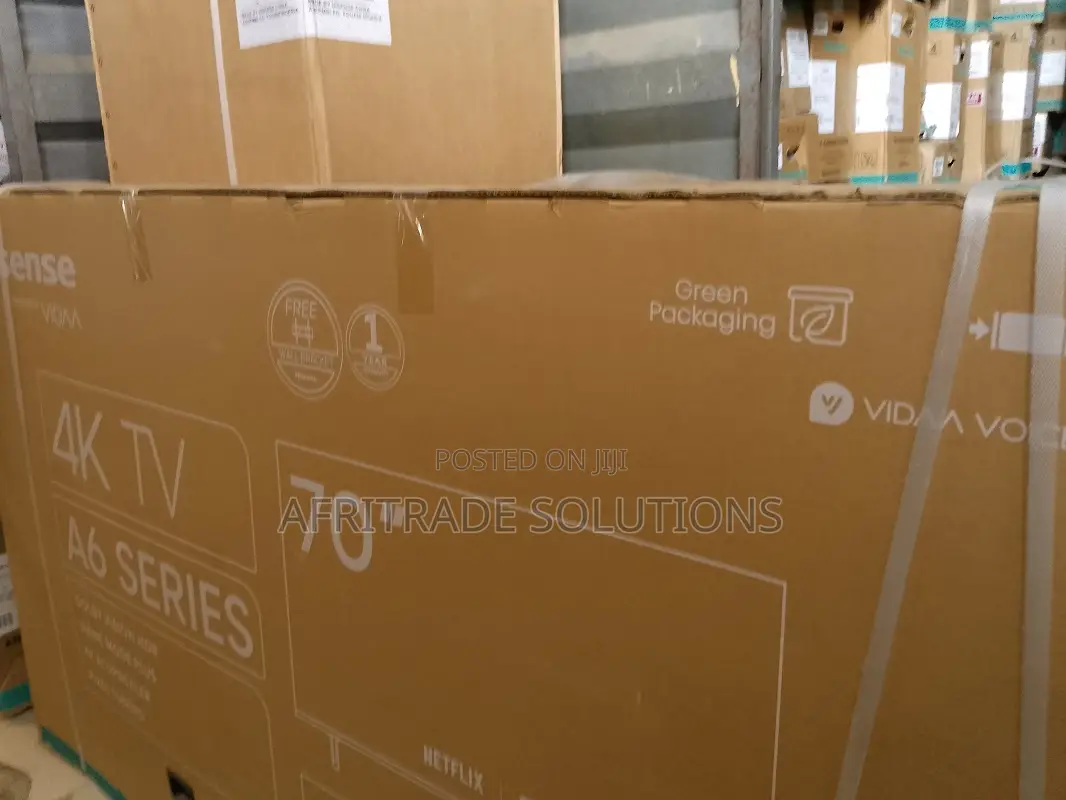 Hisense Smart 70" Uhd Led Tv With Wall Bracket