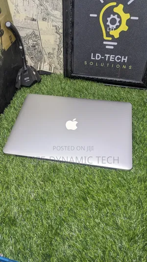 Laptop Apple MacBook Pro 2014 16GB Intel Core i7 SSD 256GB