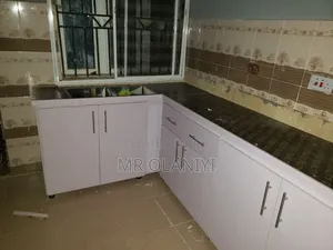 Kitchen Cabinet