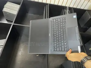 Laptop Dell Latitude 7390 8GB Intel Core i5 SSD 256GB