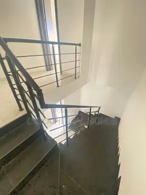 3bdrm Duplex in Lekki Phase1 for rent