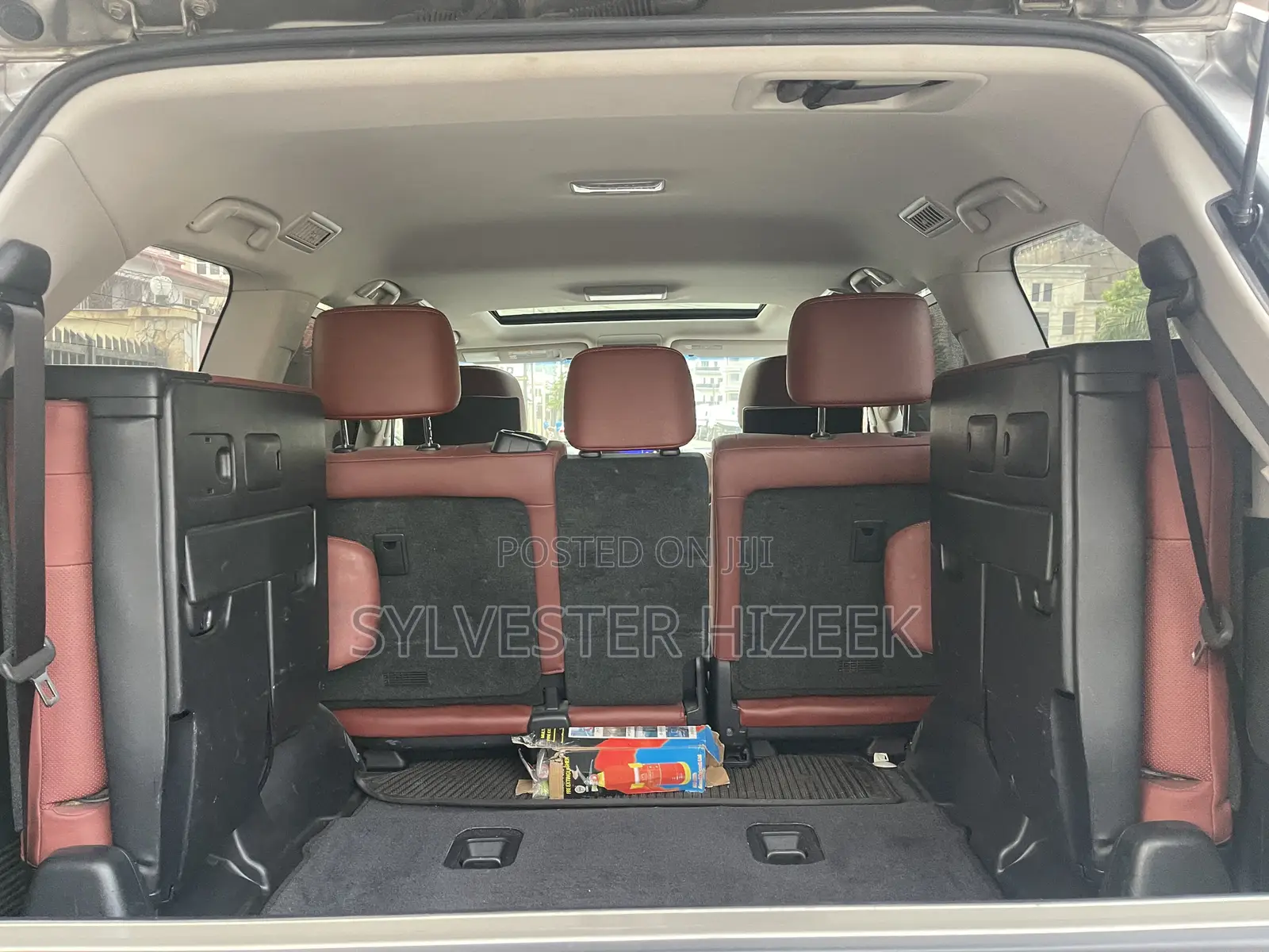 Lexus LX 570 AWD 2018 Gold