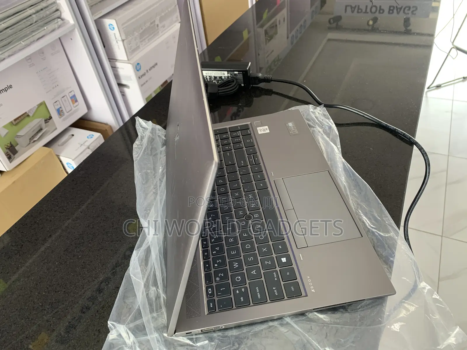 Laptop HP ZBook Firefly 15 G7 32GB Intel Core I7 SSD 512GB