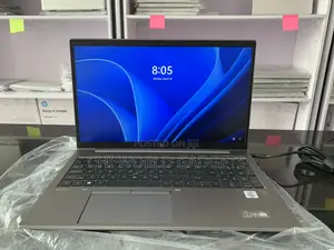 Laptop HP ZBook Firefly 15 G7 32GB Intel Core I7 SSD 512GB