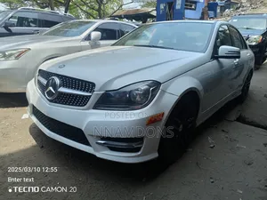Mercedes-Benz C300 2013 White