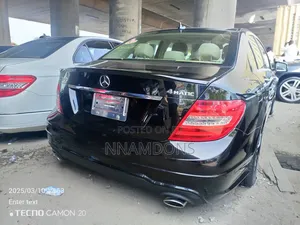 Mercedes-Benz C300 2012 Black
