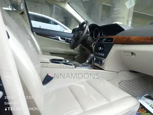 Mercedes-Benz C300 2012 Black