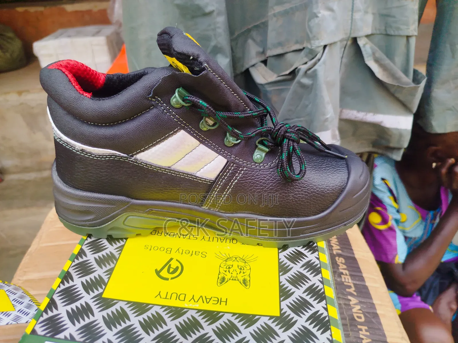 Cat Safety Boot