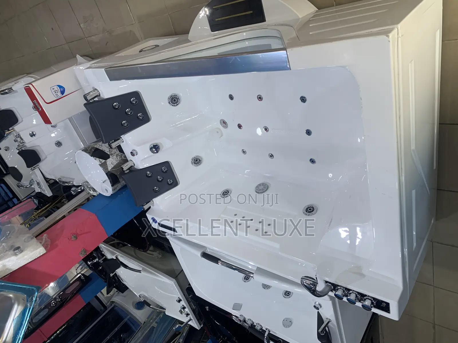 Executive High Performance Double Jacuzzi