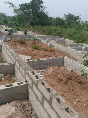 (1) 2bedroom Flat (2) a Room Self
