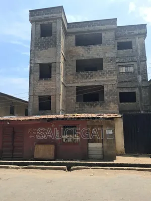 1bdrm Block of Flats in Alakija for sale