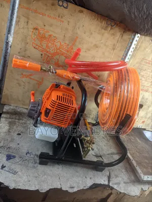 Portable Sprayer Machine